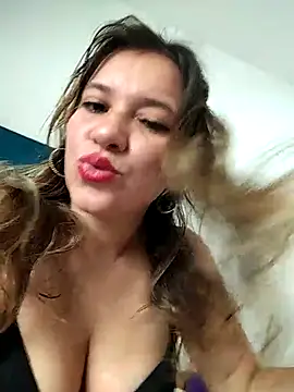 Snapshot of ELEKTRA_LUXURY chatting on February 19, 8:31 pm ELEKTRA LUXURY online show from February 19, 8:31 pm