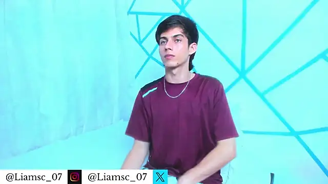 liam scott77 online show from April 12, 2:04 am