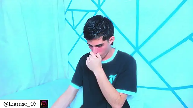 liam scott77 online show from February 27, 12:33 am