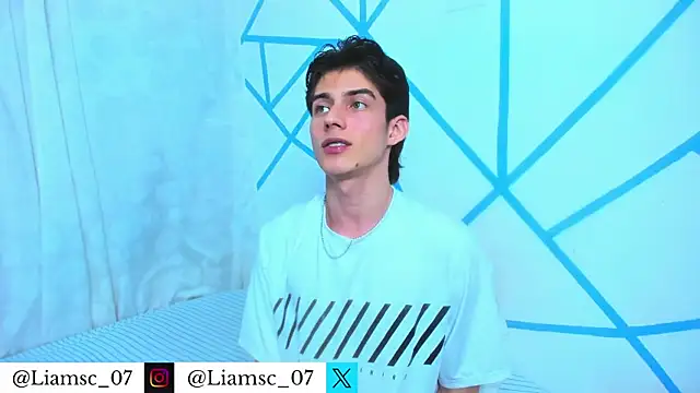 liam scott77 online show from July 22, 1:51 am