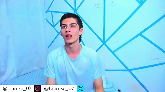 liam scott77 online show from February 6, 1:23 am