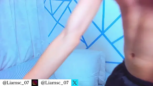 liam scott77 online show from February 13, 9:48 pm