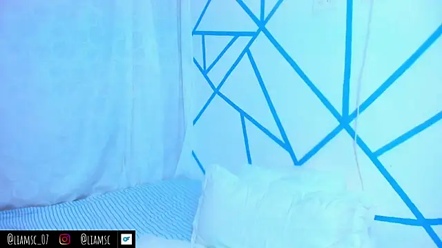 Snapshot of liam_scott77 chatting on September 25, 5:02 am liam scott77 online show from September 25, 5:02 am