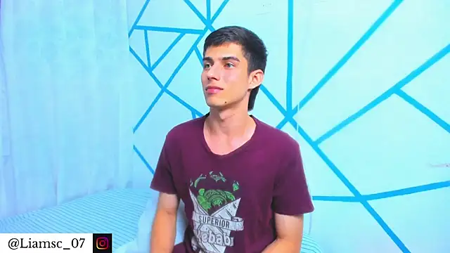 Snapshot of liam_scott77 chatting on November 16, 10:57 pm liam scott77 online show from November 16, 10:57 pm