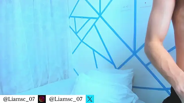 liam scott77 online show from May 28, 9:10 pm