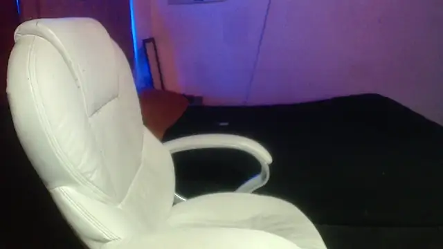 Iruma fat dick777 online show from February 3, 10:11 pm