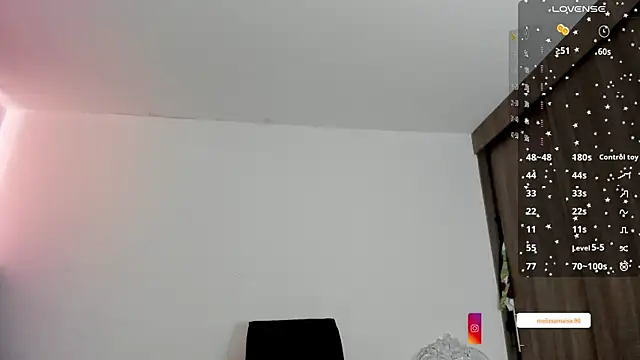 sara maisa online show from December 4, 8:08 pm