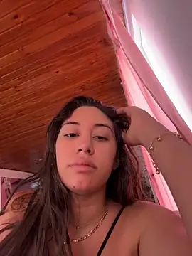 Barbielatinas online show from December 15, 2:23 pm