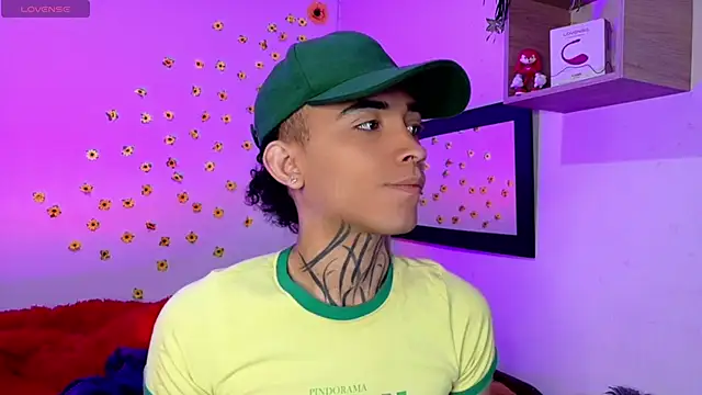 Micaela Rangel online show from March 6, 4:51 am