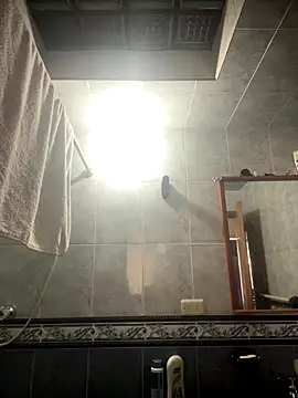 Snapshot of Freya_Artemisa chatting on October 28, 5:45 pm Freya Artemisa online show from October 28, 5:45 pm