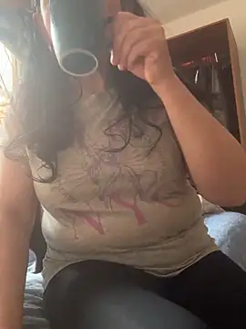 Freya Artemisa online show from April 18, 9:04 pm