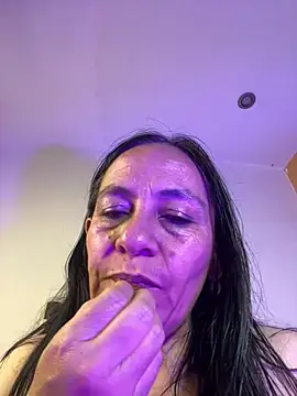 Snapshot of Freya_Artemisa chatting on May 19, 1:56 am Freya Artemisa online show from May 19, 1:56 am
