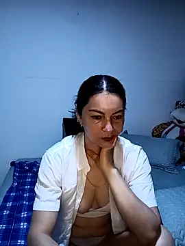 renata hot1 online show from March 13, 11:21 pm