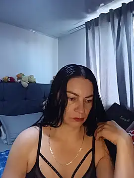 Snapshot of renata_hot1 chatting on May 22, 7:12 pm renata hot1 online show from May 22, 7:12 pm