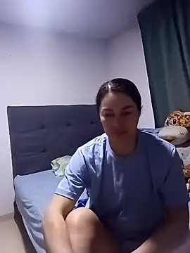 renata hot1 online show from March 18, 1:57 am