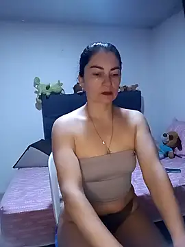 Snapshot of renata_hot1 chatting on October 29, 10:42 pm renata hot1 online show from October 29, 10:42 pm