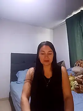 renata hot1 online show from March 18, 7:44 pm