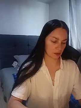 renata hot1 online show from July 22, 8:44 pm