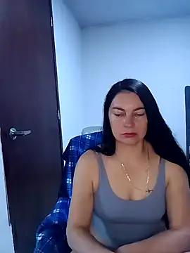 renata hot1 online show from February 20, 1:08 pm