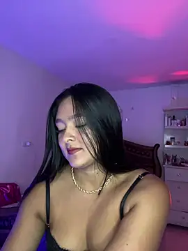 Snapshot of cristina1800 chatting on May 16, 3:38 am cristina1800 online show from May 16, 3:38 am