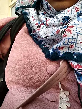 Snapshot of Rani_Desai69 chatting on February 14, 12:49 pm Rani Desai69 online show from February 14, 12:49 pm