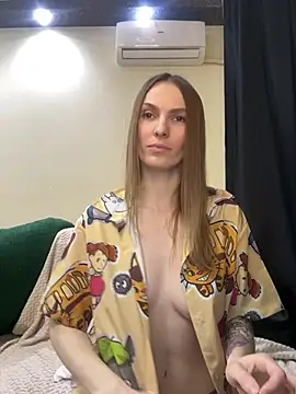 Snapshot of RachelBelI chatting on March 5, 2:14 am RachelBelI online show from March 5, 2:14 am