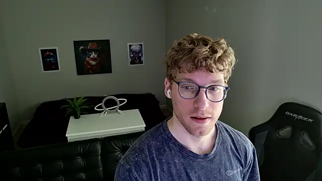 BlueEyedTallGuy94 online show from March 25, 9:24 pm