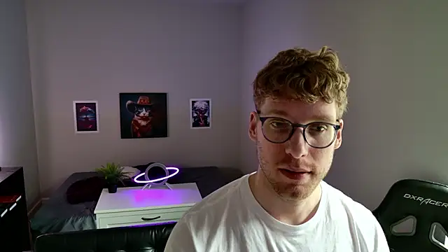 BlueEyedTallGuy94 online show from February 18, 7:43 pm