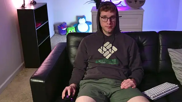 BlueEyedTallGuy94 online show from November 27, 3:07 am