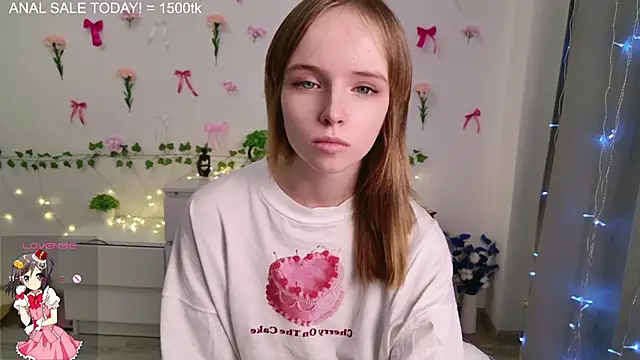 b4by LoL1 online show from March 21, 9:01 pm