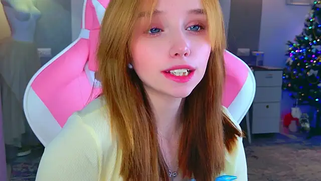 b4by LoL1 online show from December 21, 12:40 pm