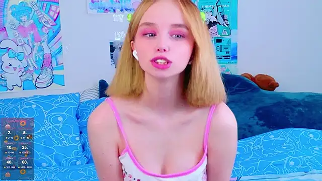 b4by LoL1 online show from June 12, 3:26 am