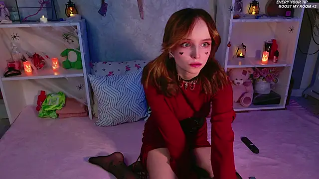 b4by LoL1 online show from October 27, 3:24 pm