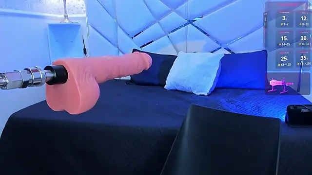 LYEN RAE online show from February 20, 6:19 am