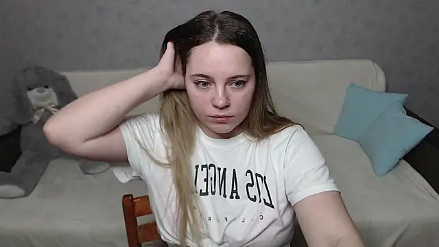 Snapshot of _Sweet_Lana chatting on March 12, 6:07 am Sweet Lana online show from March 12, 6:07 am