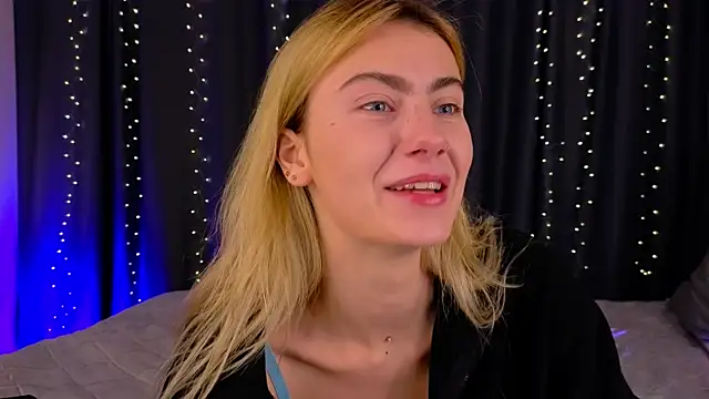 tomorrows day online show from March 28, 10:00 pm