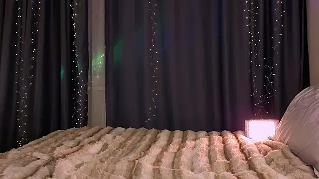 tomorrows day online show from April 16, 9:39 pm