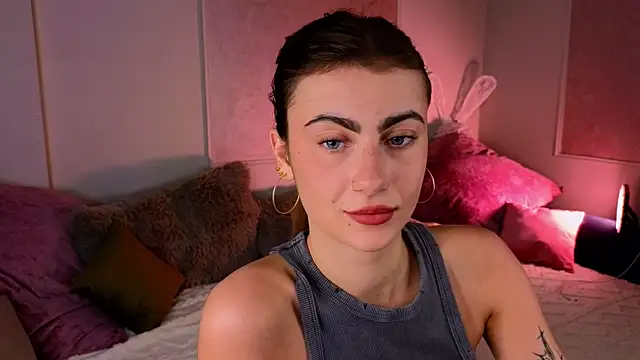 tomorrows day online show from October 26, 9:15 pm