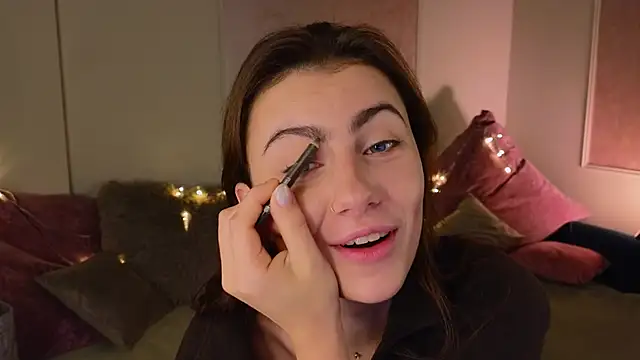 tomorrows day online show from November 26, 9:26 pm