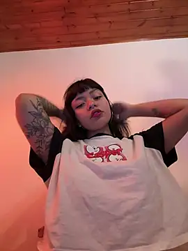 Ashley Chriss online show from January 17, 1:36 am