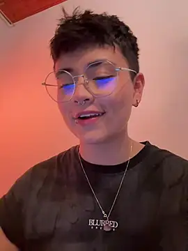 Ashley Chriss online show from December 30, 7:37 am