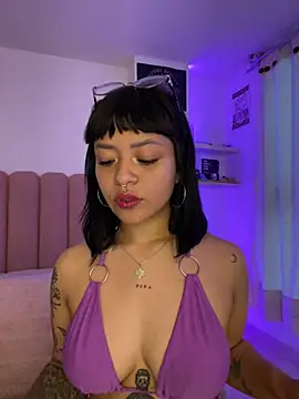 Ashley Chriss online show from March 17, 10:51 pm