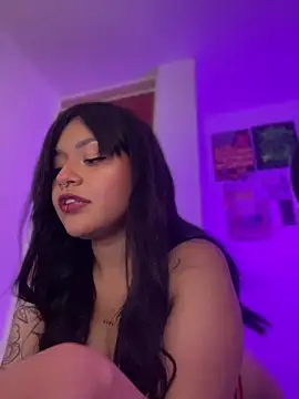 Snapshot of Ashley_Chriss chatting on June 10, 3:30 am Ashley Chriss online show from June 10, 3:30 am