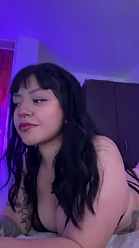 Snapshot of Ashley_Chriss chatting on January 11, 3:24 am Ashley Chriss online show from January 11, 3:24 am