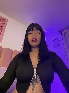 Ashley Chriss online show from September 28, 11:23 pm