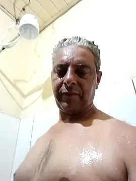 gordonunes online show from February 11, 2:33 am