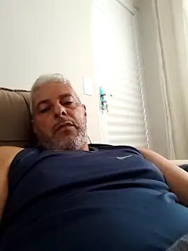 gordonunes online show from May 18, 1:05 pm