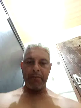 gordonunes online show from February 20, 6:26 am