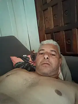 gordonunes online show from February 26, 11:21 am