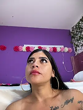 SolanyiVera online show from February 12, 9:31 am